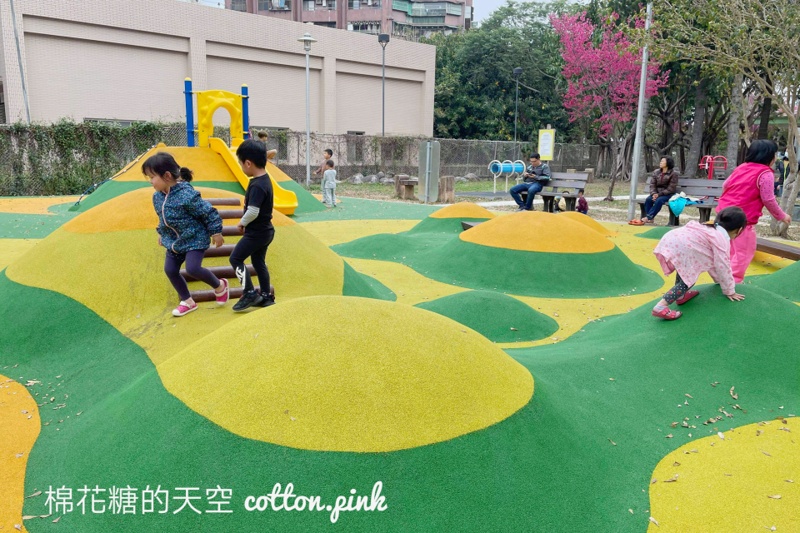 台中小公園大變身！小小登山區宜放電超可愛～東勢美樂地公園