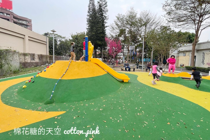 台中小公園大變身！小小登山區宜放電超可愛～東勢美樂地公園