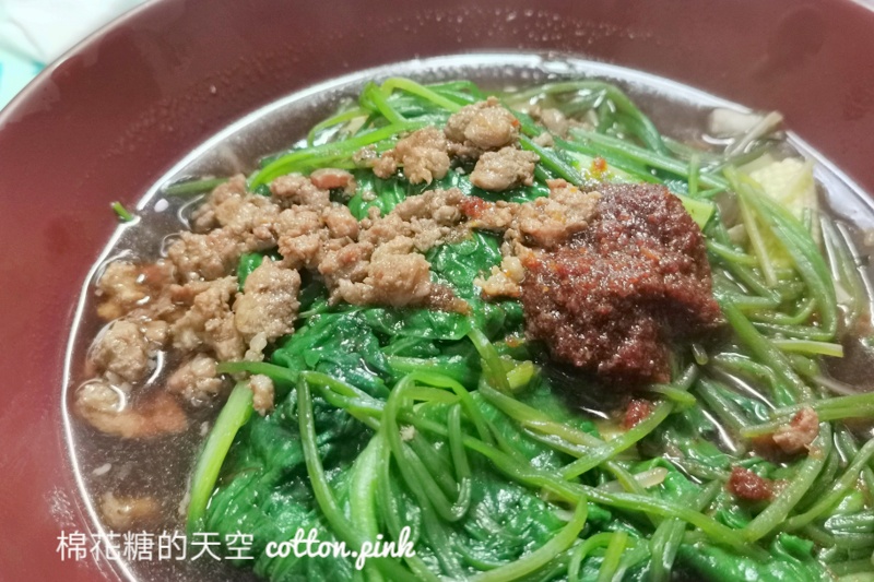 台中飲料滷味推薦|學生時期一中36味滷味、沈小馬飲料原來換到這裡了！快來回味一下～