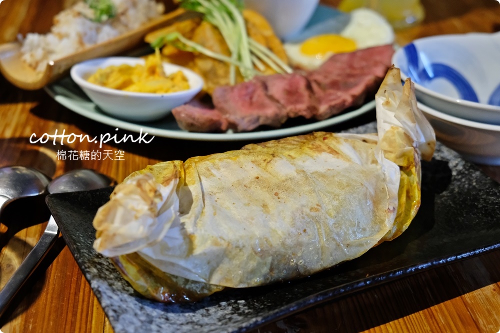 台中人氣早午餐最新活動牛排免費送！春三朝午近逢甲～少見毛巾蛋糕好吃推薦