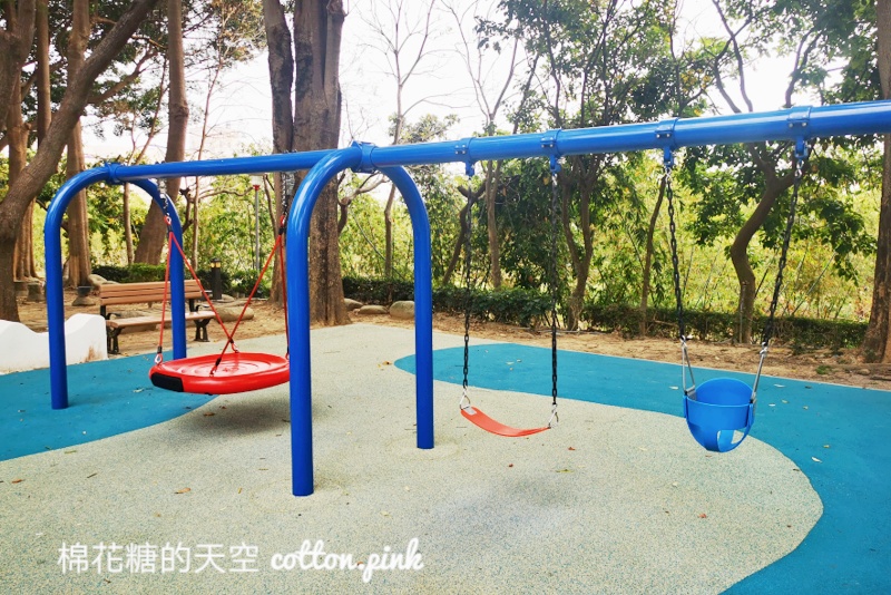 台中小公園裡有Q版迷你富士山?潭子老公園全新改裝超可愛~ 台中小公園裡有Q版迷你富士山?潭子老公園全新改裝超可愛~