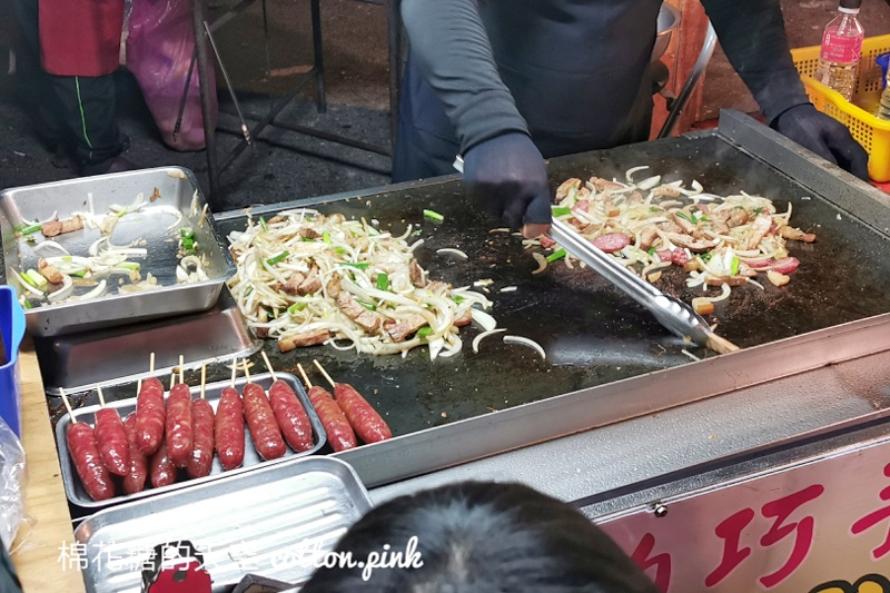 台中大雅夜市排隊攤位懶人包～蔥油餅、豆乳雞……通通有