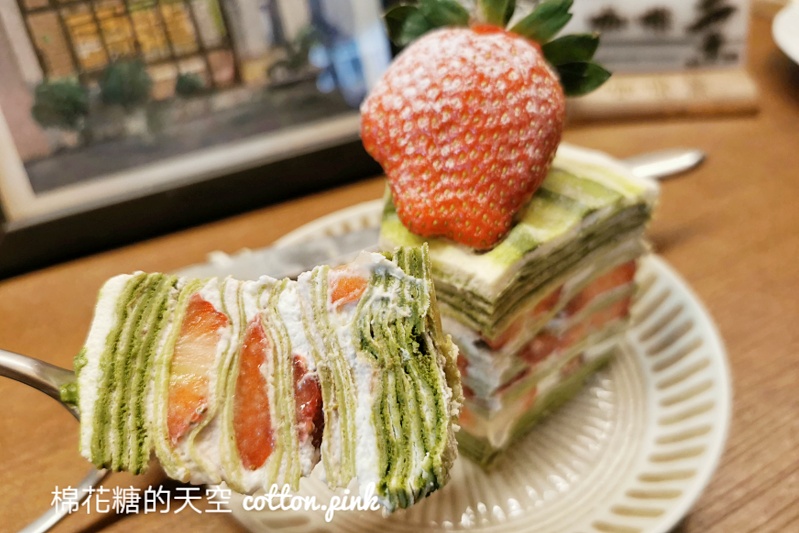 豐原"葉店"賣咖啡！季節限定新鮮草莓千層超多料！