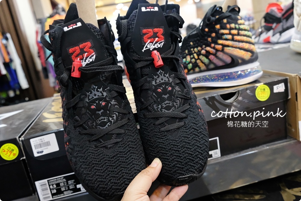 只有十天！台中大肚品牌球鞋特賣～球星款球鞋加碼兩雙八折！運動服飾三件1000元、童鞋同步下殺優惠中～