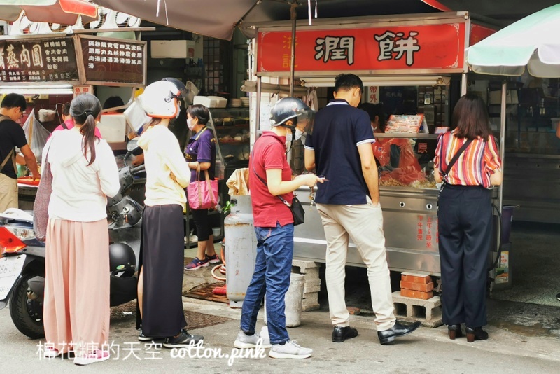 第五市場排隊必吃美食-台中游記潤餅秘密武器是這個！