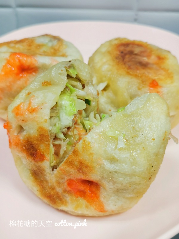 台中下午茶選這家！江媽媽水煎包每天都排隊～排隊美食吃起來
