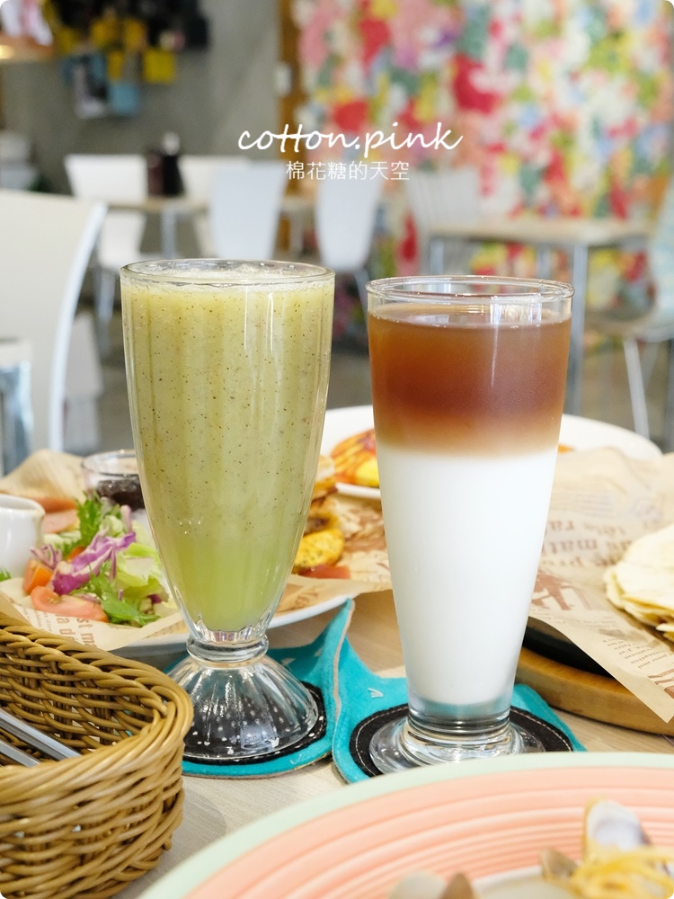 台中早午餐推薦|美術館周邊FUN輕鬆最新菜單供應中！大餐盤真的超大一盤啦～