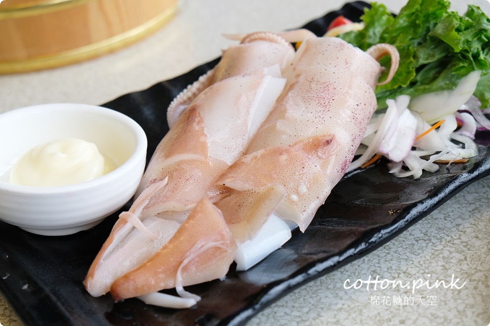 澎湖海鮮餐廳推薦|下船走路三分鐘就到！臨海樓多種澎湖在地料理不能錯過