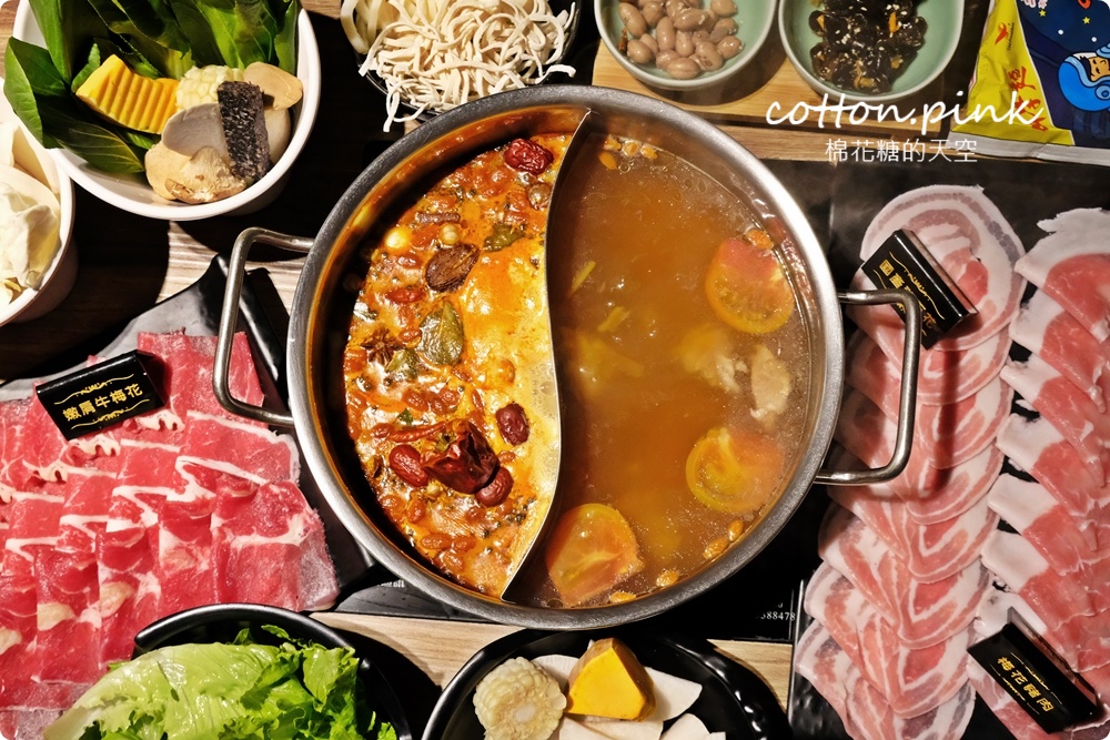 澎湖必吃這家～鴛鴦麻辣火鍋肉肉無限加點吃到飽！巴適麻辣鍋太澎湃了！