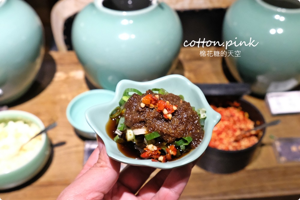 澎湖必吃這家～鴛鴦麻辣火鍋肉肉無限加點吃到飽！巴適麻辣鍋太澎湃了！