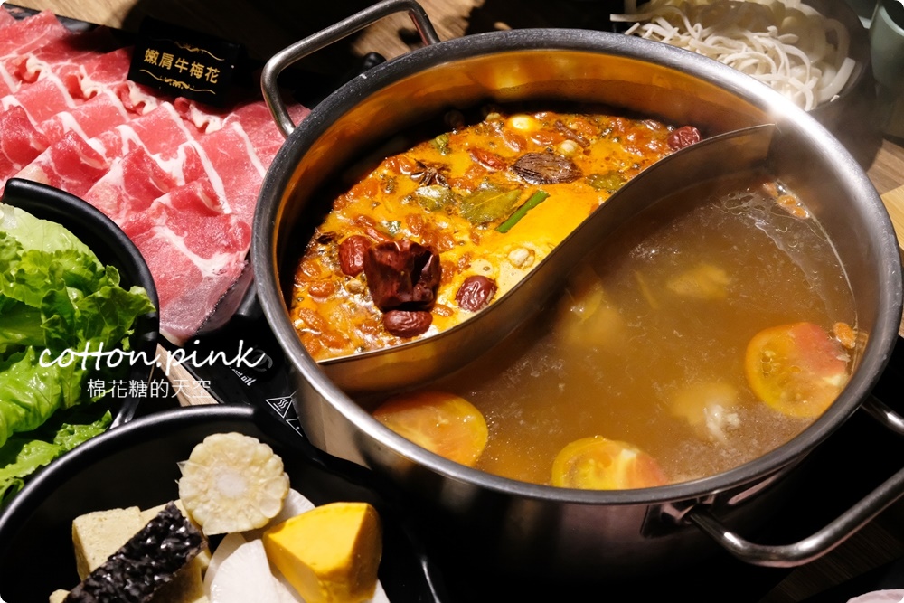 澎湖必吃這家～鴛鴦麻辣火鍋肉肉無限加點吃到飽！巴適麻辣鍋太澎湃了！