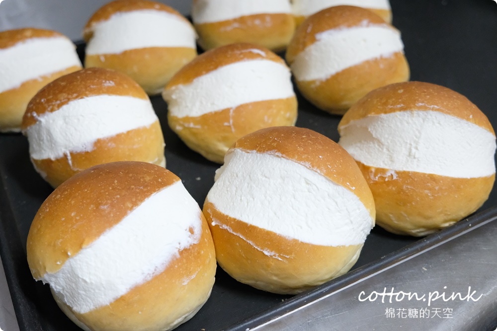 台中糖印麵包爆漿生乳包必吃推推!人氣肉桂捲沒預約買不到啊~ 台中糖印麵包爆漿生乳包必吃推推!人氣肉桂捲沒預約買不到啊~