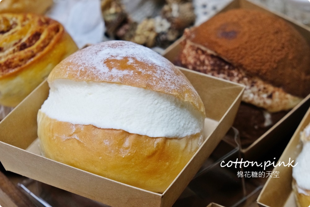 台中糖印麵包爆漿生乳包必吃推推!人氣肉桂捲沒預約買不到啊~ 台中糖印麵包爆漿生乳包必吃推推!人氣肉桂捲沒預約買不到啊~