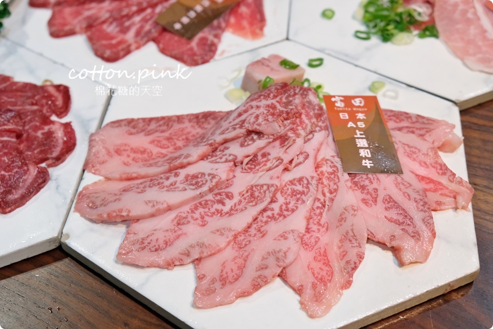 台中和牛燒肉套餐整組外送到你家！連烤爐都可外送～富田和牛加碼澎湃防疫便當供應中