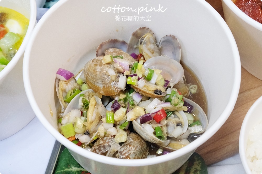 飯店台式好料推外帶便當～丰盛町外帶免下車再折扣，小家庭合菜免費外送！