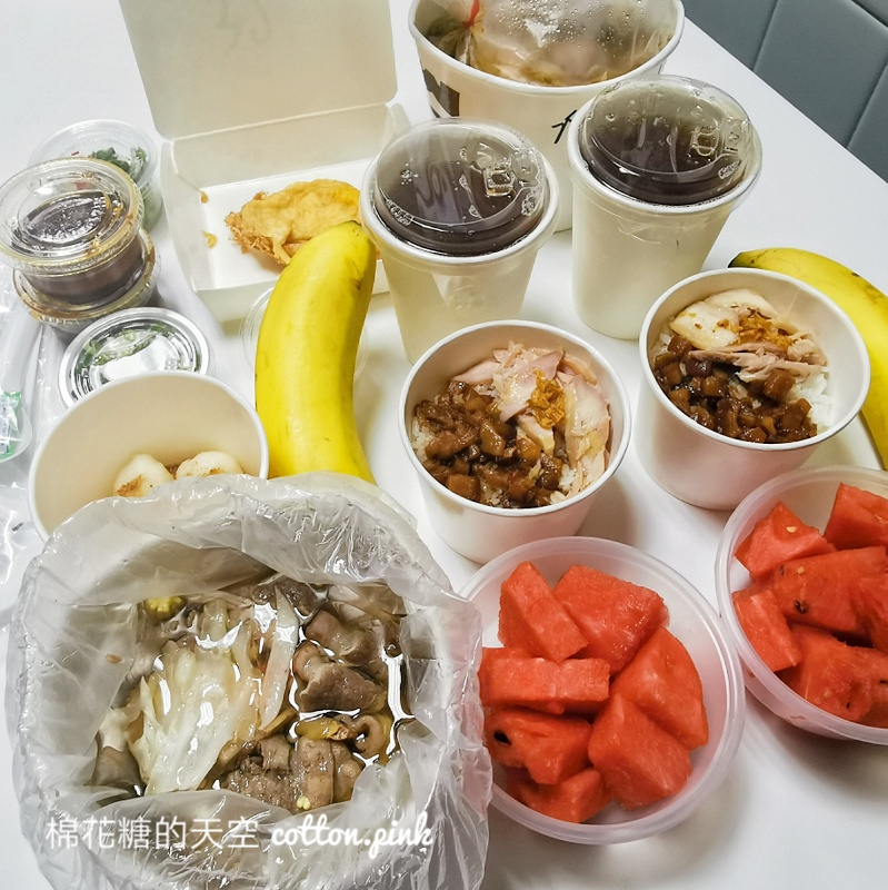 萬客什鍋獨享鍋198元還可搭配招牌炸蛋或鴨血，附送兩種水果超貼心～強烈建議提前訂