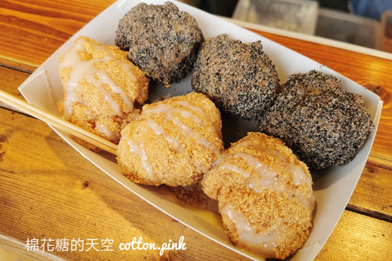 沙鹿必吃麻糬燒外酥內軟Q～好罪惡！多種口味還可以雙拼唷～