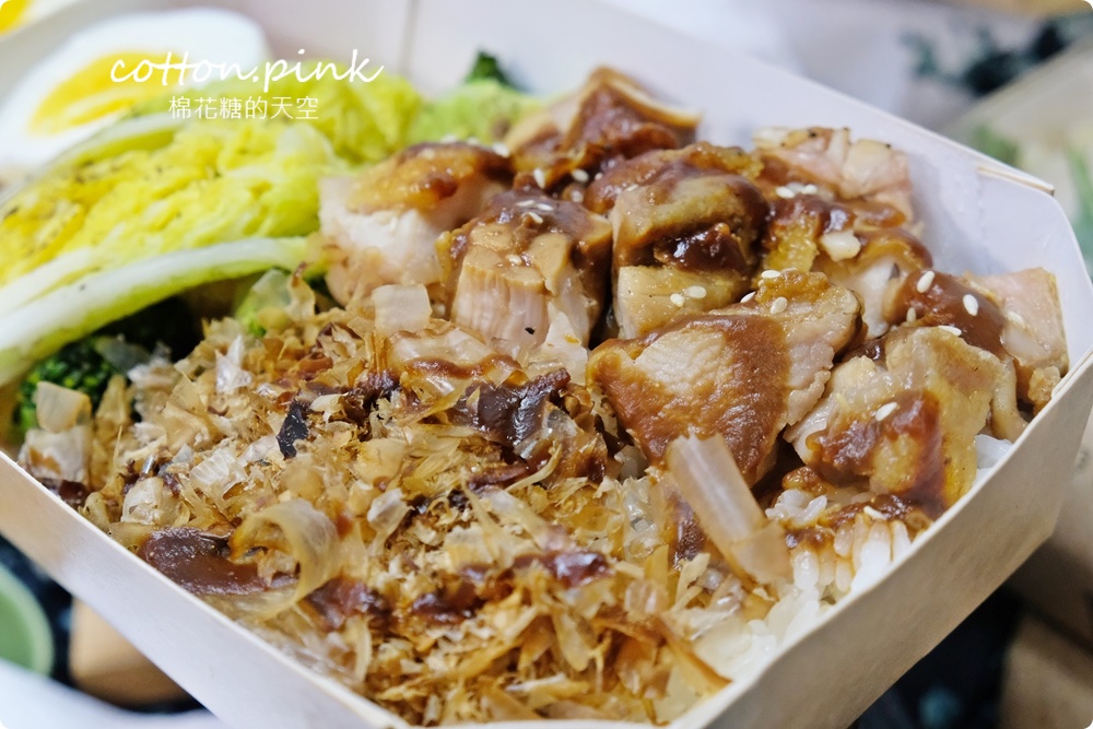 台中網美咖啡廳外帶餐盒正式開賣！獨特冷麵口口驚喜～kafeD外帶優惠、滿額外送，上班族福音