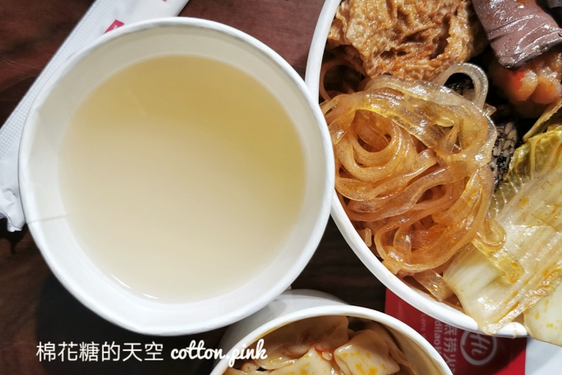 海底撈麻辣乾鍋～台中這家獨家提供中！辣到你不要不要的～