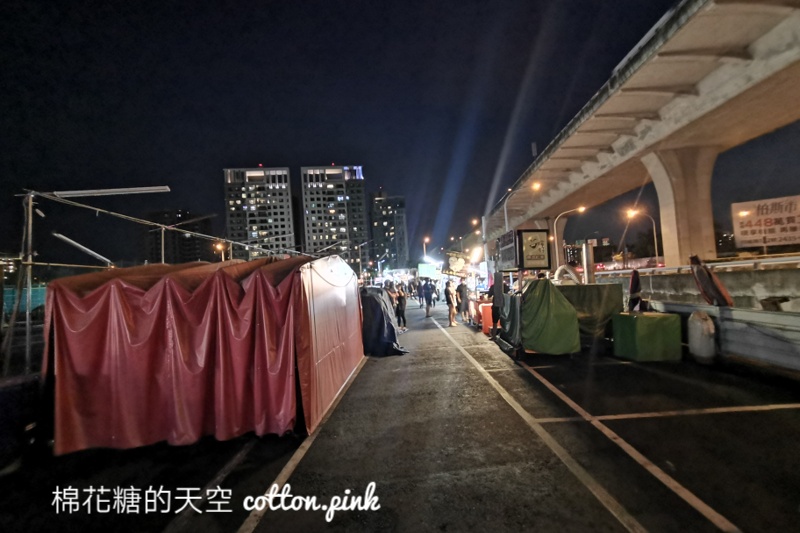 台中夜市解封紀錄-夜市三不記得一定要遵守，快快買完回家吃～
