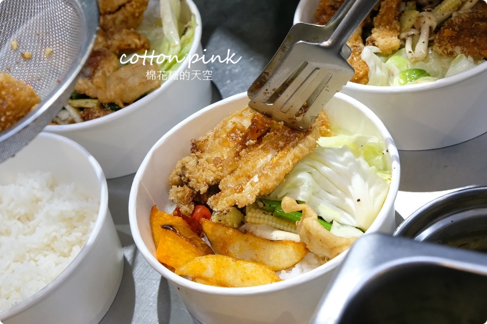 台中蔬食便當推薦|斐得蔬食外帶餐盒人氣超夯！最新口味植物肉排超厚超大塊～
