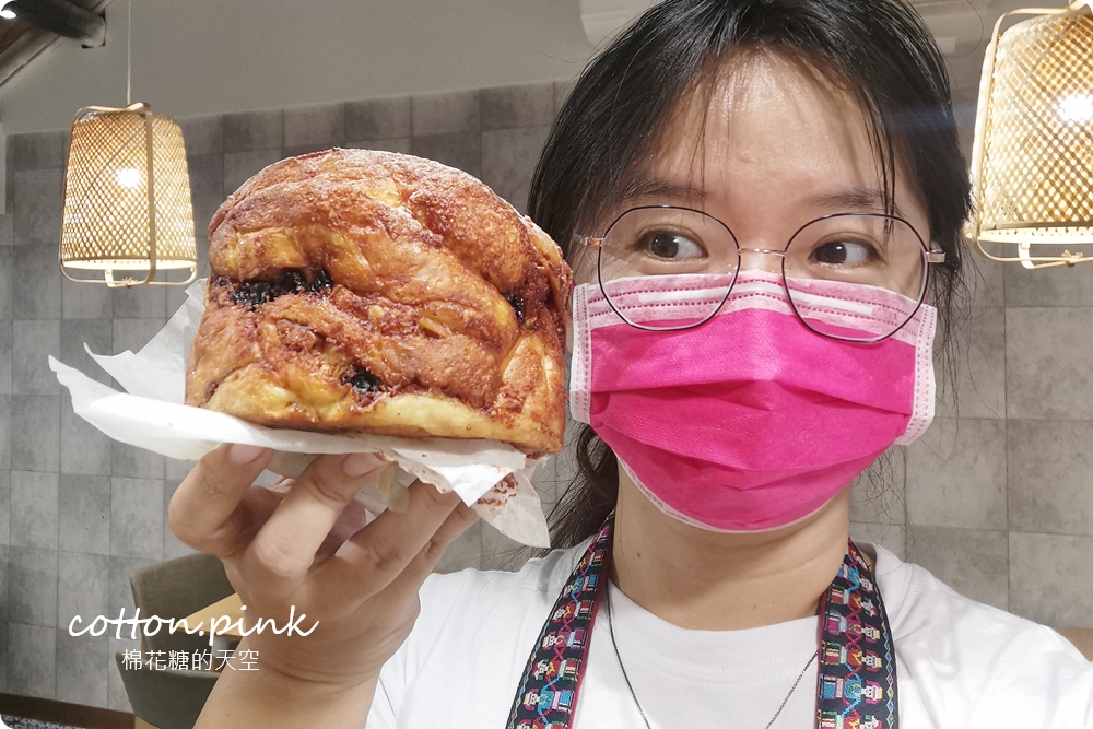 台中獨家！巨無霸肉桂捲！中秋送禮新選擇！胖子哈利還有辣椒生吐司你絕對沒吃過！