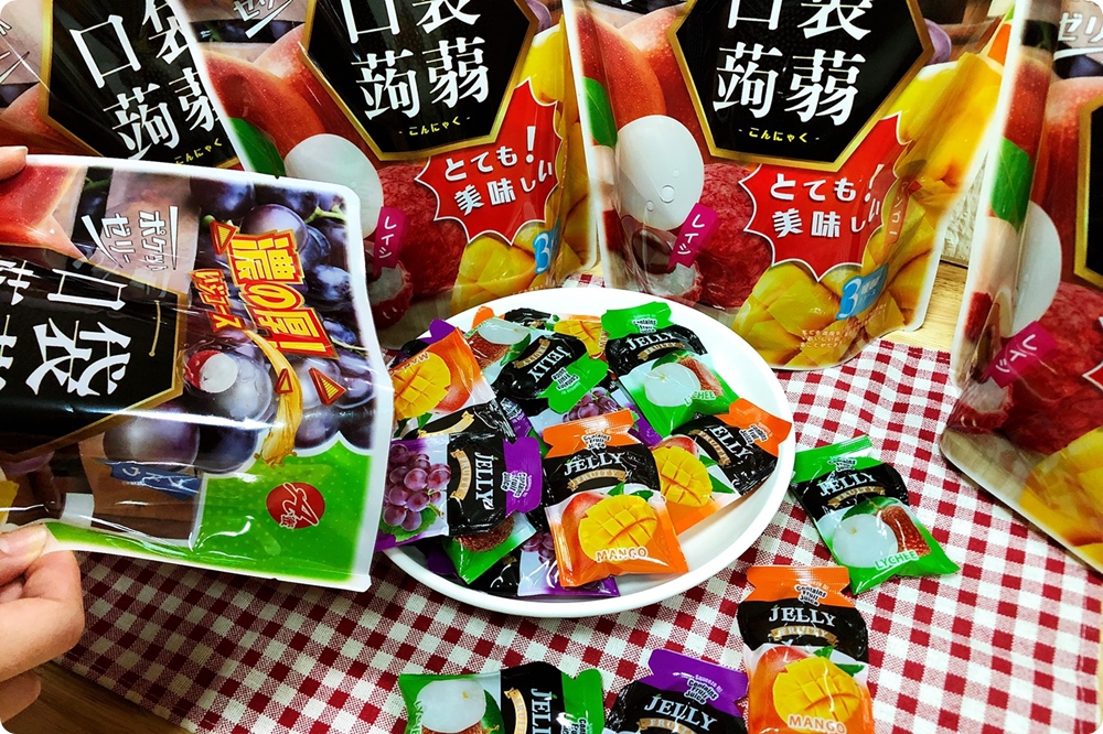 團購超夯果汁冰棒、蒟蒻果凍！最新麝香葡萄口味超搶手～還沒量產已經被訂光光！