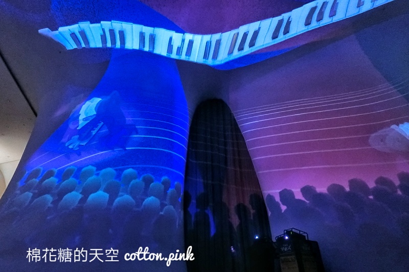 臺中國家歌劇院光之曲幕開放自由入座！四大經典表演躍上洞穴牆面～
