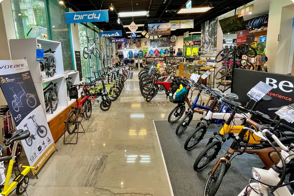 台中戶外用品專賣店！城市綠洲露營、登山、水上活動用品通通有，週年慶滿額直接折現金！