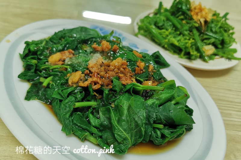 台中東勢美食這家超繽紛！彩色三角圓真材實料超大顆～