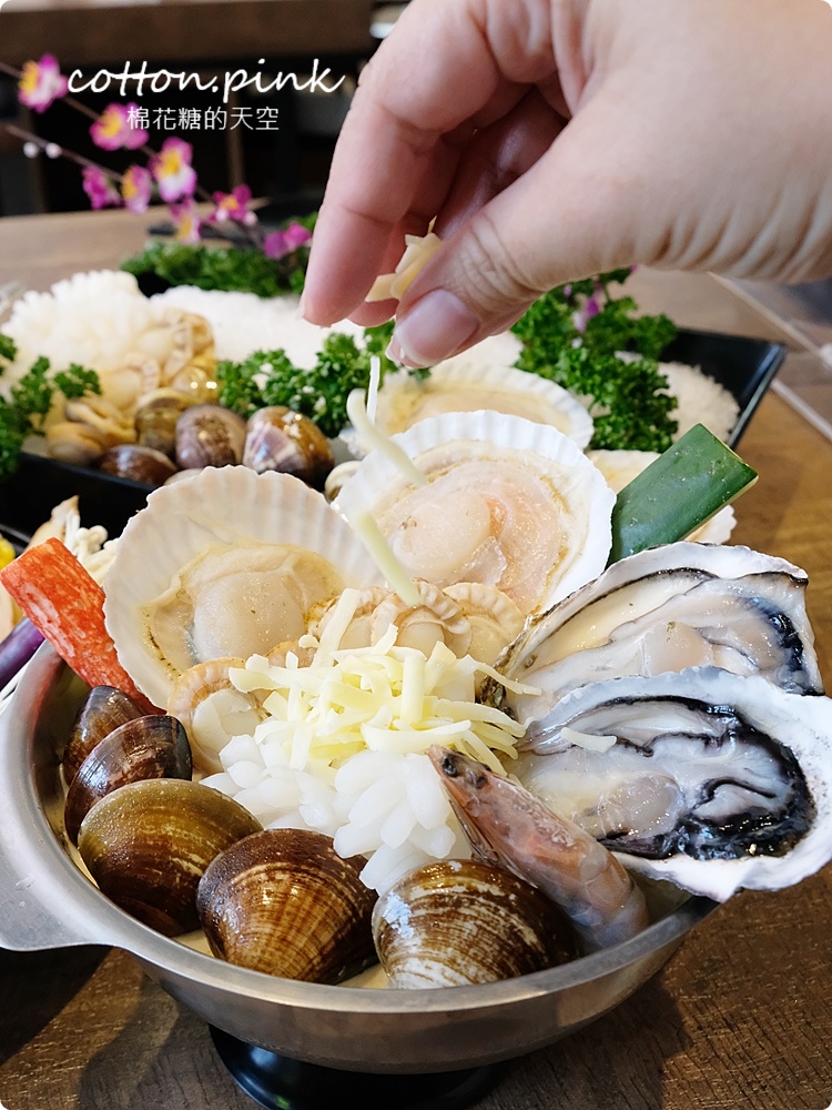 台中太平火鍋最新海鮮大餐～龍蝦帶頭共七種海鮮還有哈根達斯做甜點！大推上尚坊燒酒鍋、麻奶鍋湯底