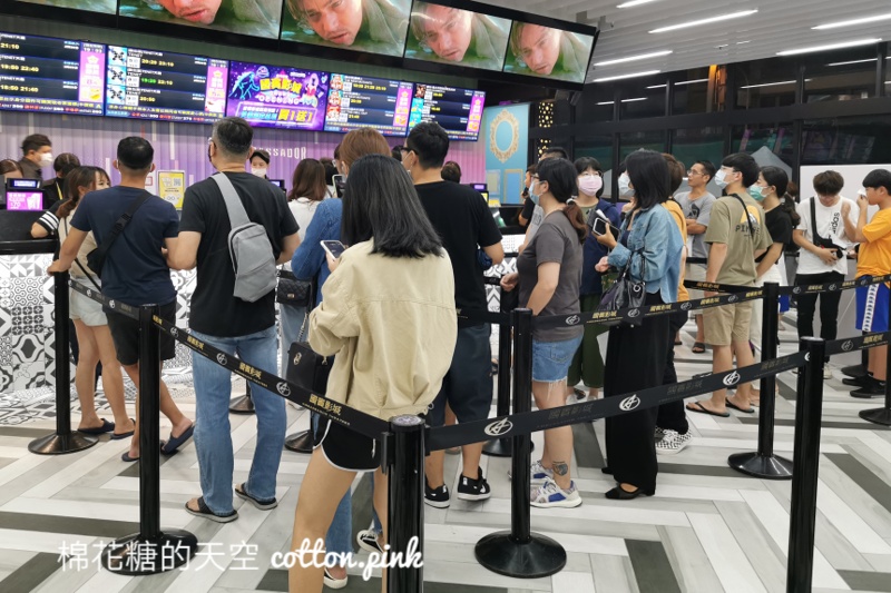 國賓電影院來台中啦！台中首家總太國賓影城直接開在夜市裡！
