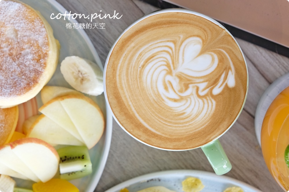 台中沙鹿少見舒芙蕾咖啡廳～圓夢翔Coffee早午餐也超澎湃