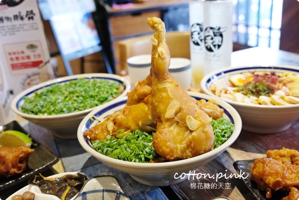 台中只有一家！超狂田雞腿拉麵每日限量供應中！山禾堂拉麵多種湯底吃不膩～