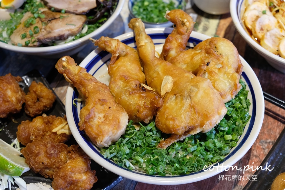 台中只有一家！超狂田雞腿拉麵每日限量供應中！山禾堂拉麵多種湯底吃不膩～