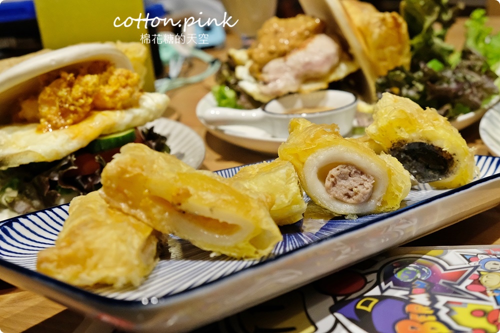 台中隱藏版電玩桌遊餐廳賣特製掛包！來電食獸用餐PS5、SWITCH多款人氣遊戲任你玩！