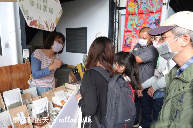 最後一天～在地小農市集在逢甲，振興券、農遊券都能用～愛台灣買起來