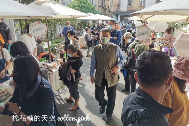 最後一天～在地小農市集在逢甲，振興券、農遊券都能用～愛台灣買起來