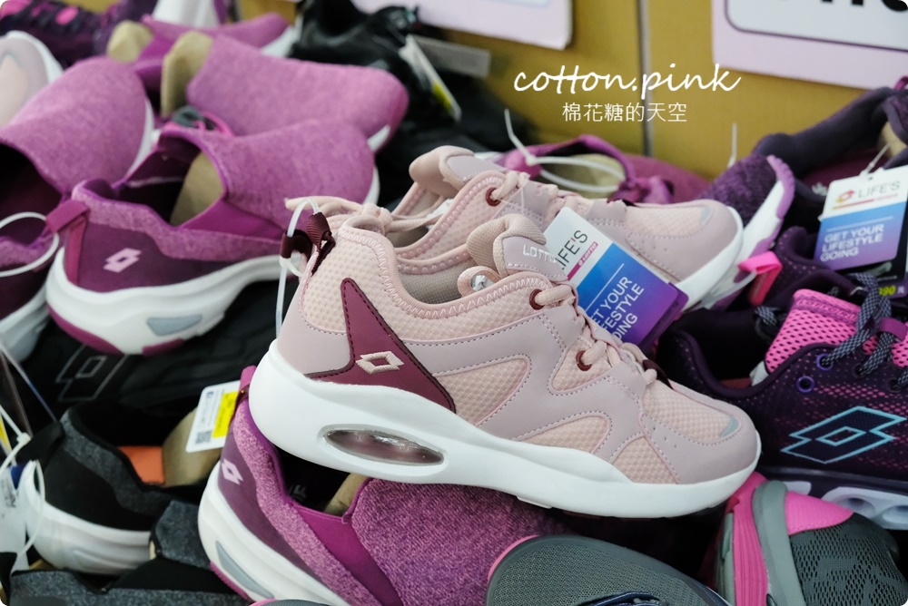 在地人買鞋都等這一家！台中在地鞋廠開倉特賣～早鳥優惠限時一小時再打七折！