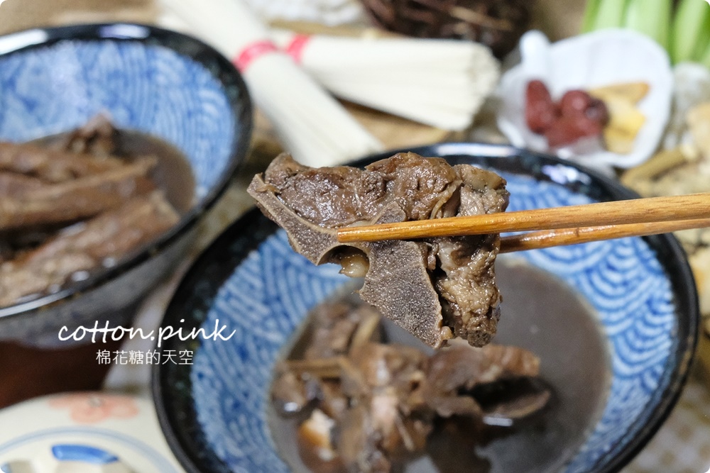 台中必吃藥燉排骨有宅配料理包了！康寶十全藥燉排骨輕鬆上桌～藥燉三寶麵在家才吃得到