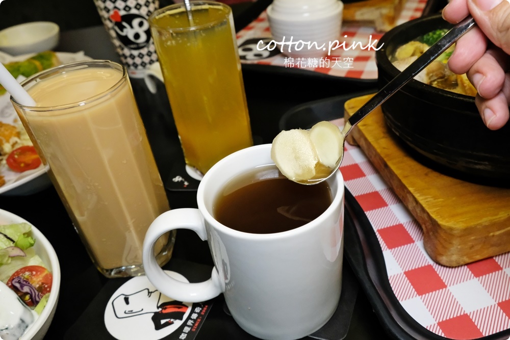 台中最好吃的咖哩飯！16年的人氣老牌咖哩飯最新菜單選擇超多！MR.38不只有咖哩飯～冬季限定麻油雞鍋超好料！