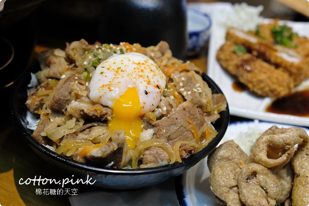 台中就是狂！汽車修配廠變身宵夜居酒屋～小小麥即將說掰掰