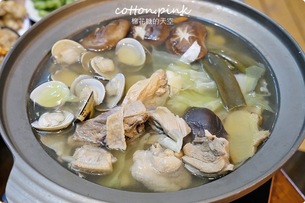 台中就是狂！汽車修配廠變身宵夜居酒屋～小小麥即將說掰掰