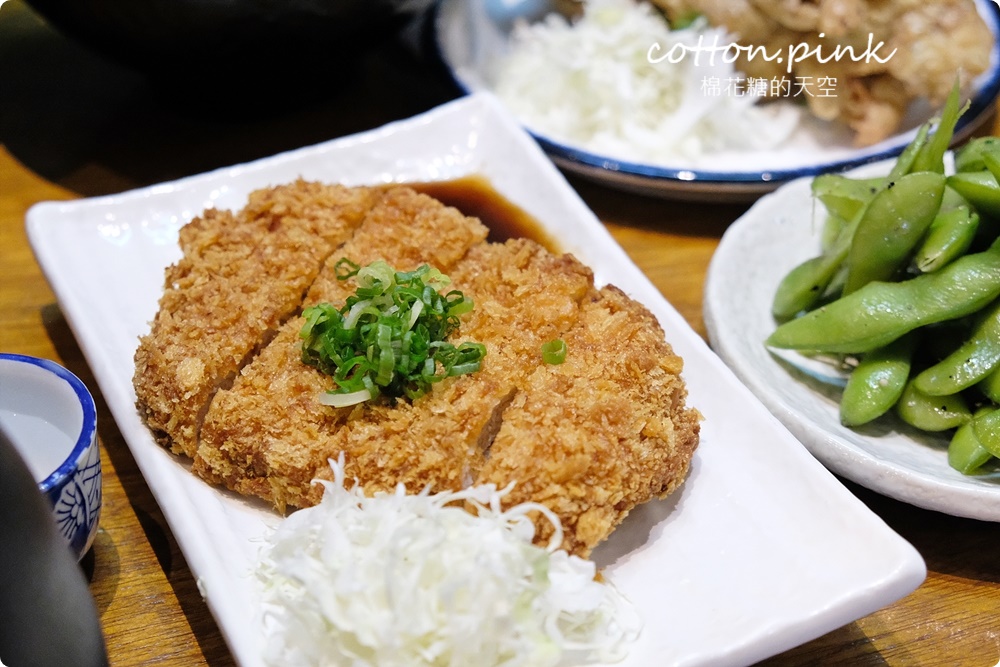 台中就是狂！汽車修配廠變身宵夜居酒屋～小小麥即將說掰掰