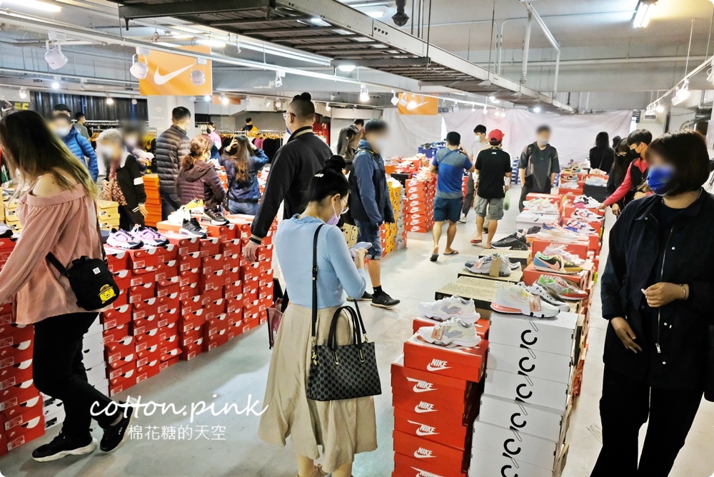 年底最強檔！日曜天地NIKE年終出清，萬雙鞋款、品牌服飾990元起，加碼滿千再折百，跨年前衝一波！