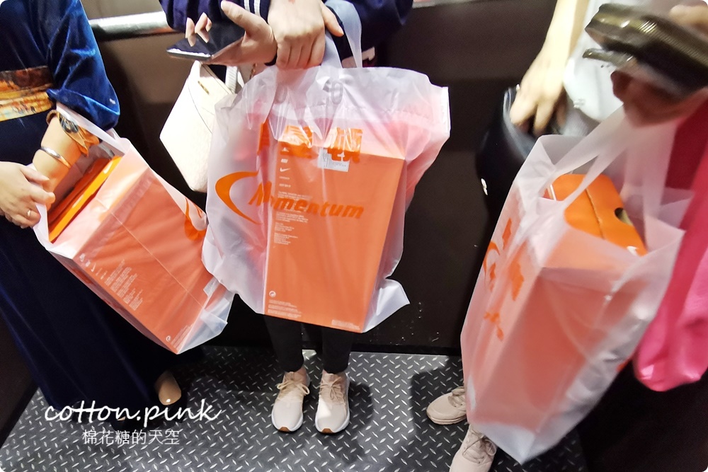 年底最強檔！日曜天地NIKE年終出清，萬雙鞋款、品牌服飾990元起，加碼滿千再折百，跨年前衝一波！
