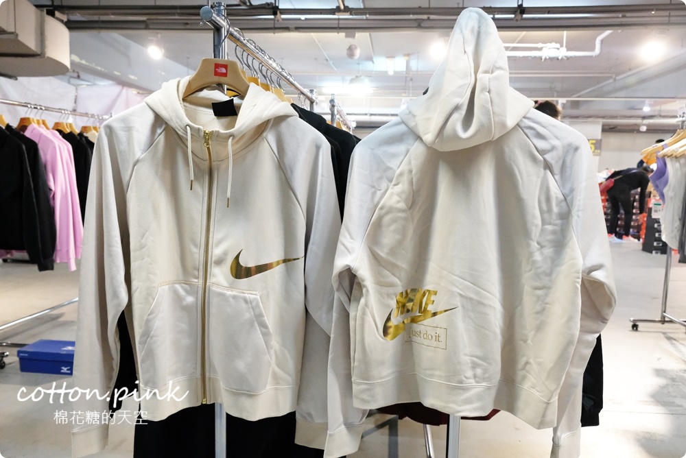 年底最強檔！日曜天地NIKE年終出清，萬雙鞋款、品牌服飾990元起，加碼滿千再折百，跨年前衝一波！