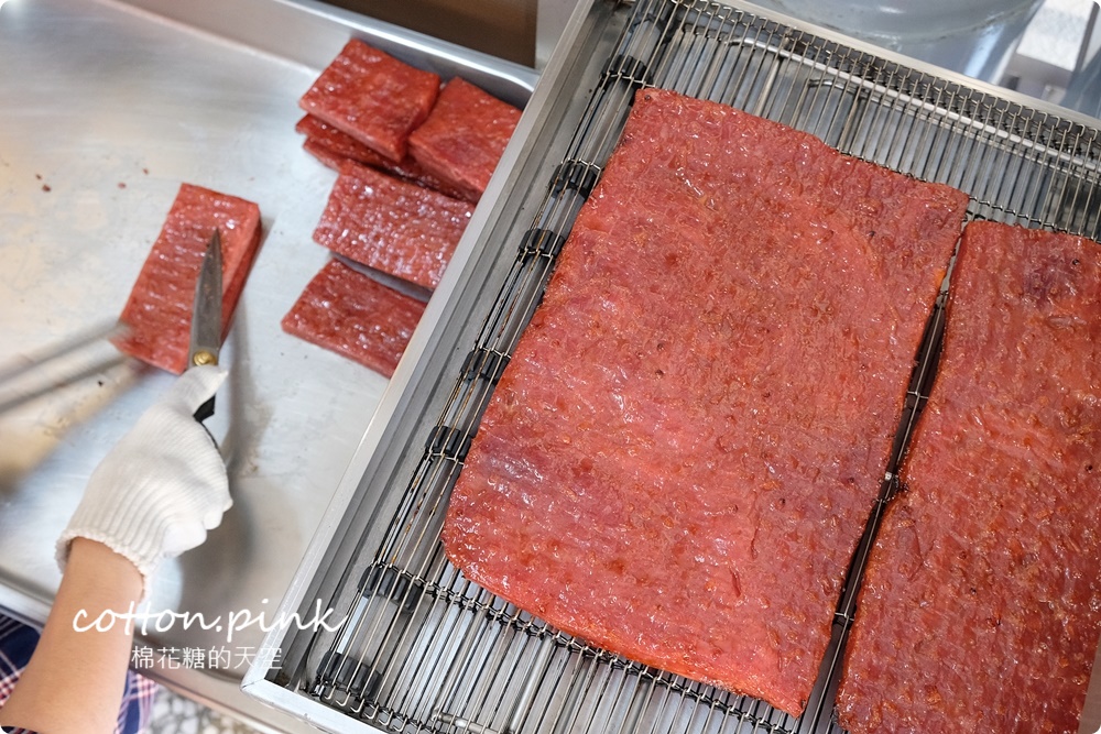 台中肉乾老店肉乾厚度超過1cm！台中伴手禮好選擇～隆冬肉乾隱藏版魚丸真材實料喔