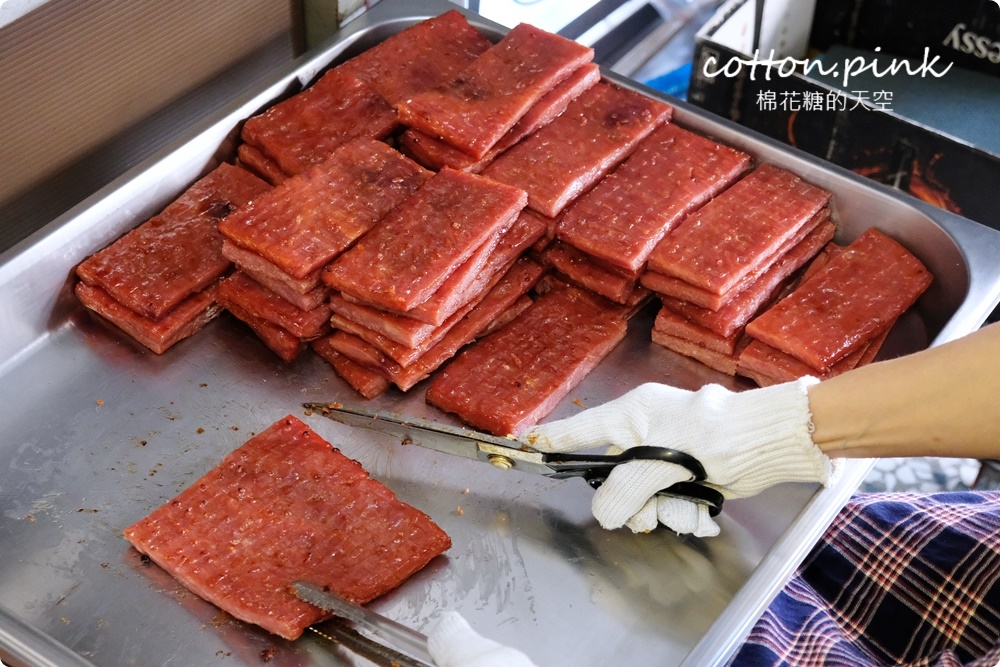 台中肉乾老店肉乾厚度超過1cm！台中伴手禮好選擇～隆冬肉乾隱藏版魚丸真材實料喔