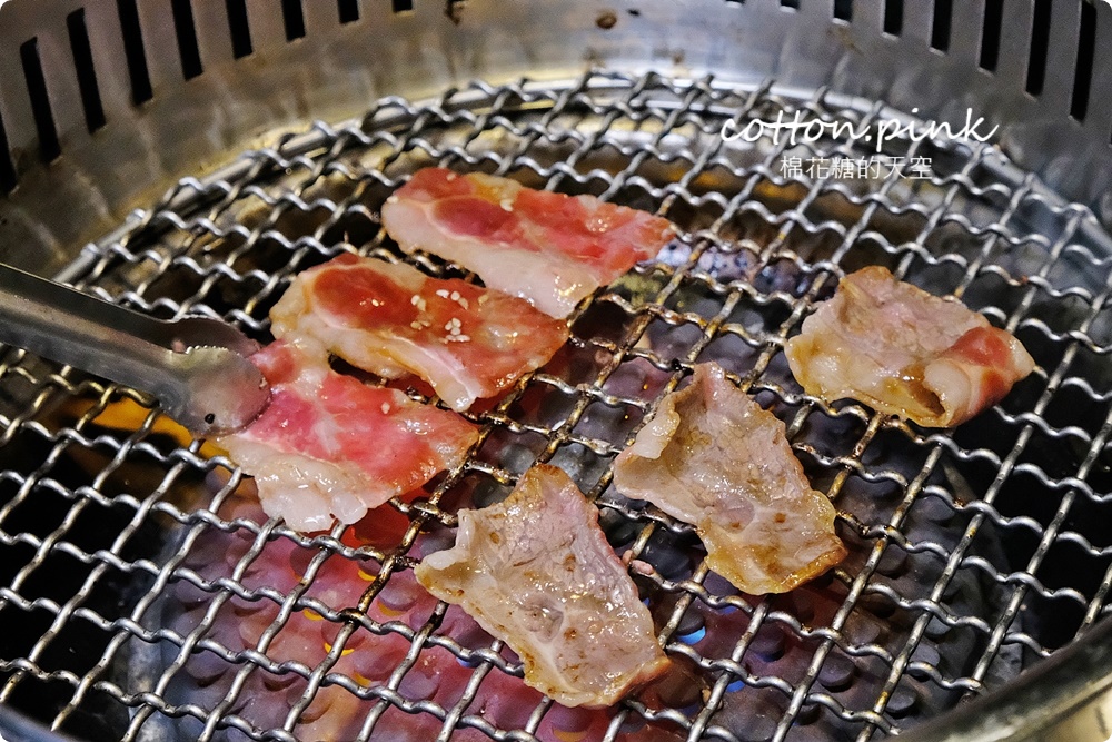 台中約會餐廳推這家！龍門燒肉雙人套餐五種肉肉超澎派～粉絲再送海鮮煎餅唐揚炸雞二選一